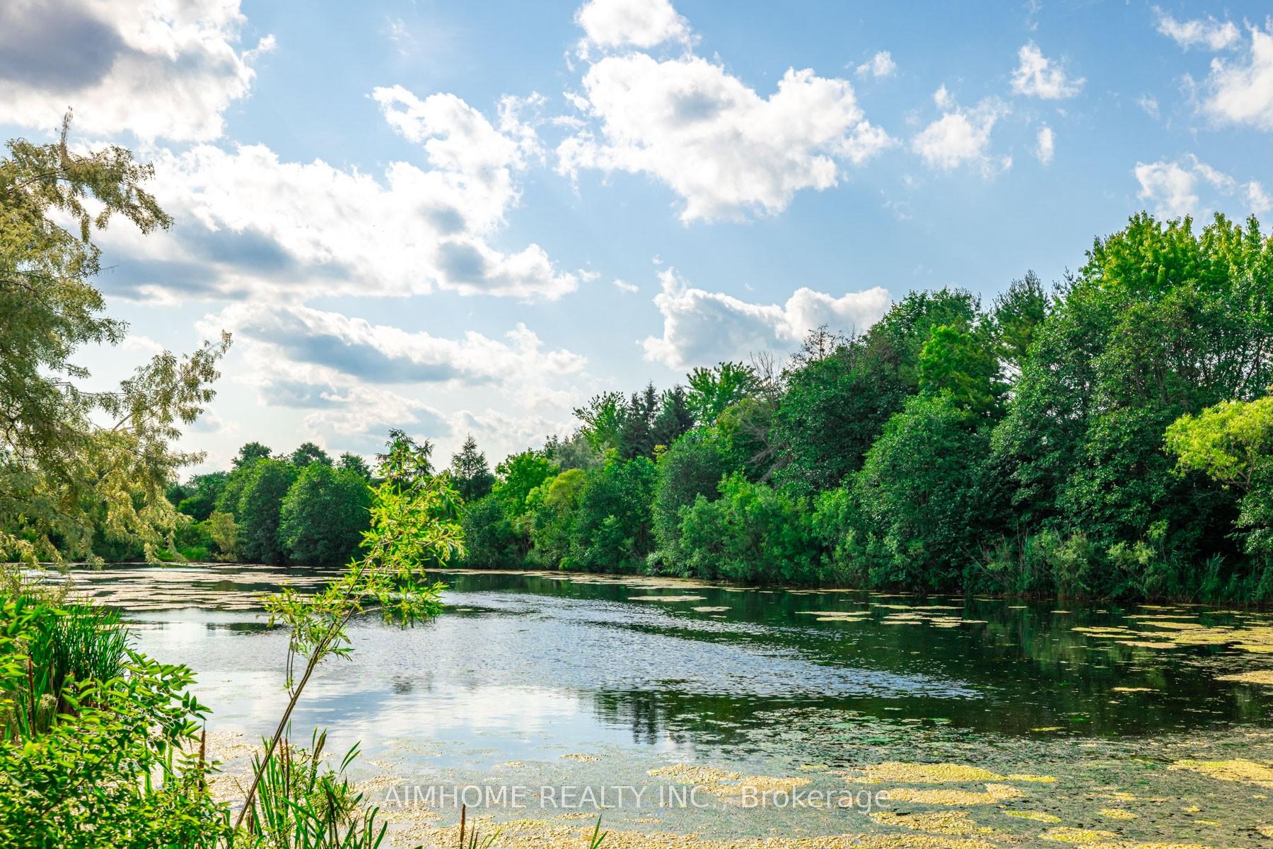 Photo 28 of 47 Golden Meadow Drive, Markham, Wismer — HOMEH