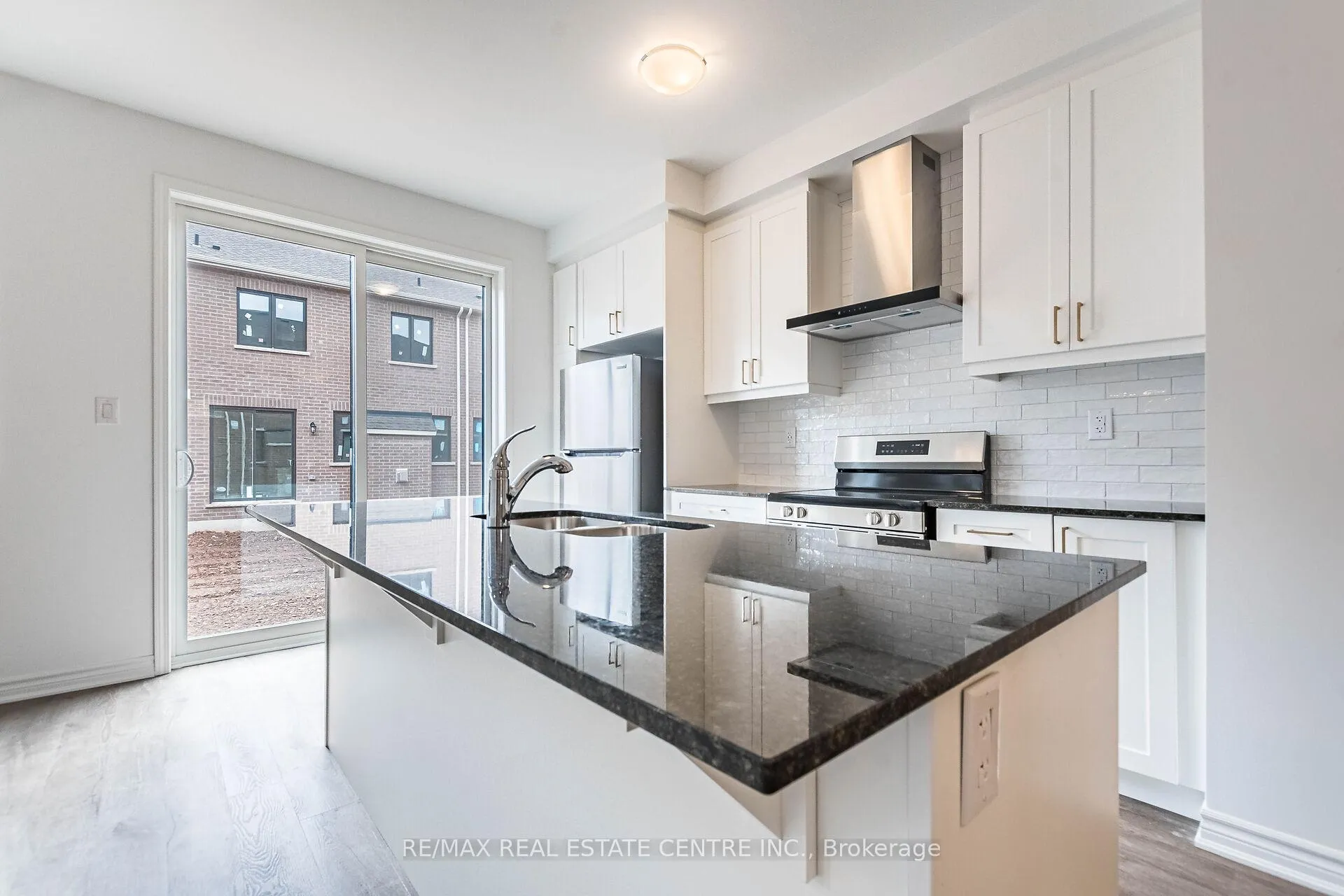 Photo 13 of 1700 Dance Court, Milton, Bowes — HOMEH