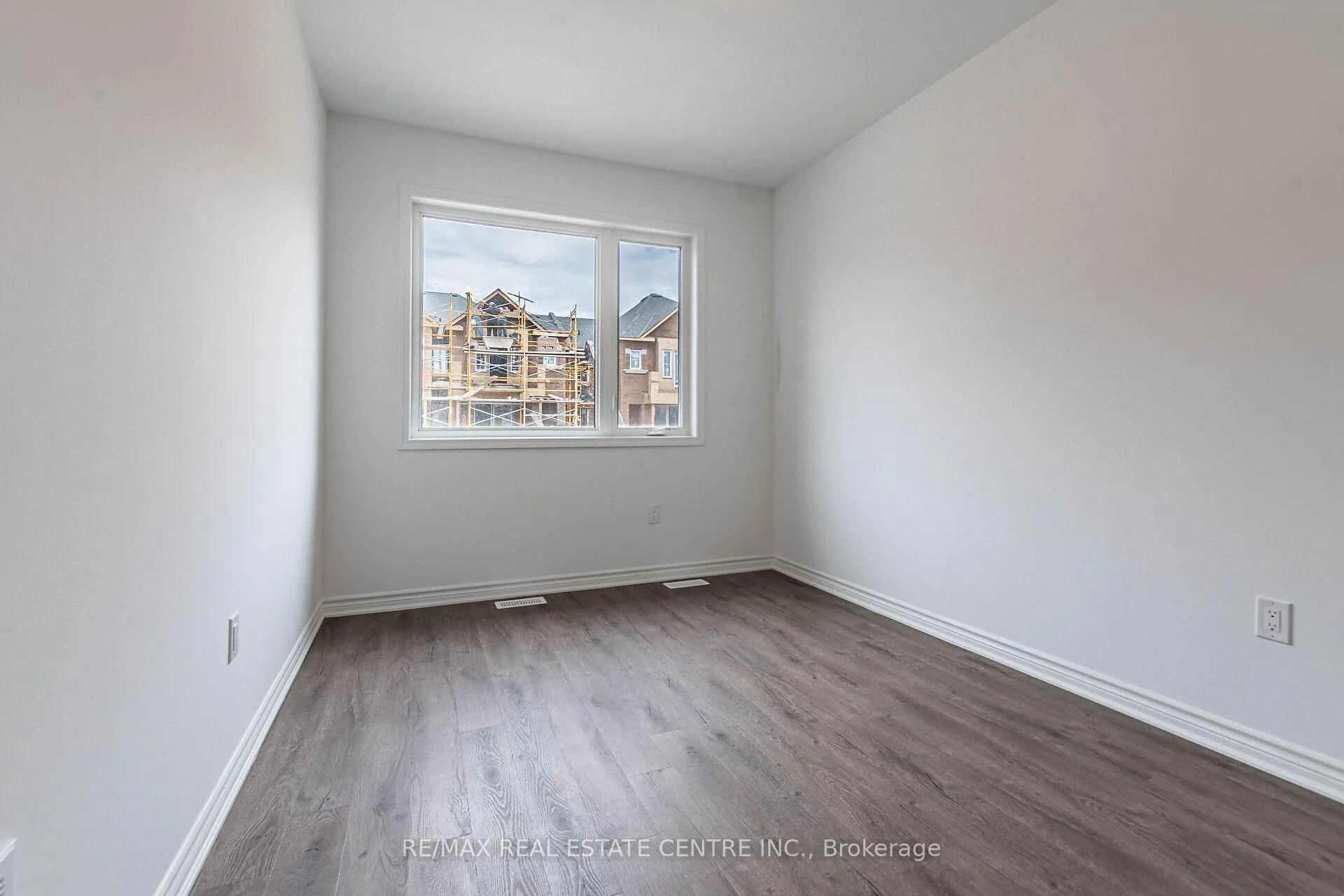 Photo 26 of 1700 Dance Court, Milton, Bowes — HOMEH