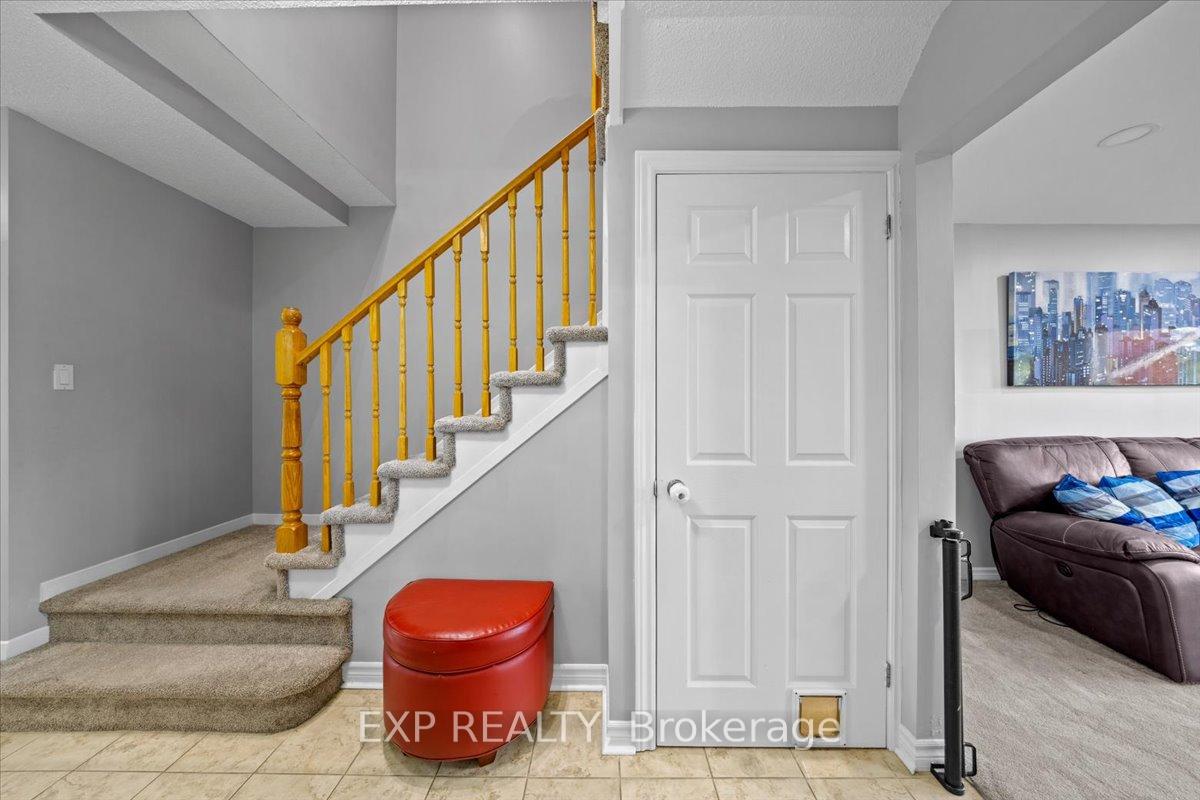 Photo 19 of 93 Cedarock Drive, Ottawa, Kanata - Bridlewood — HOMEH