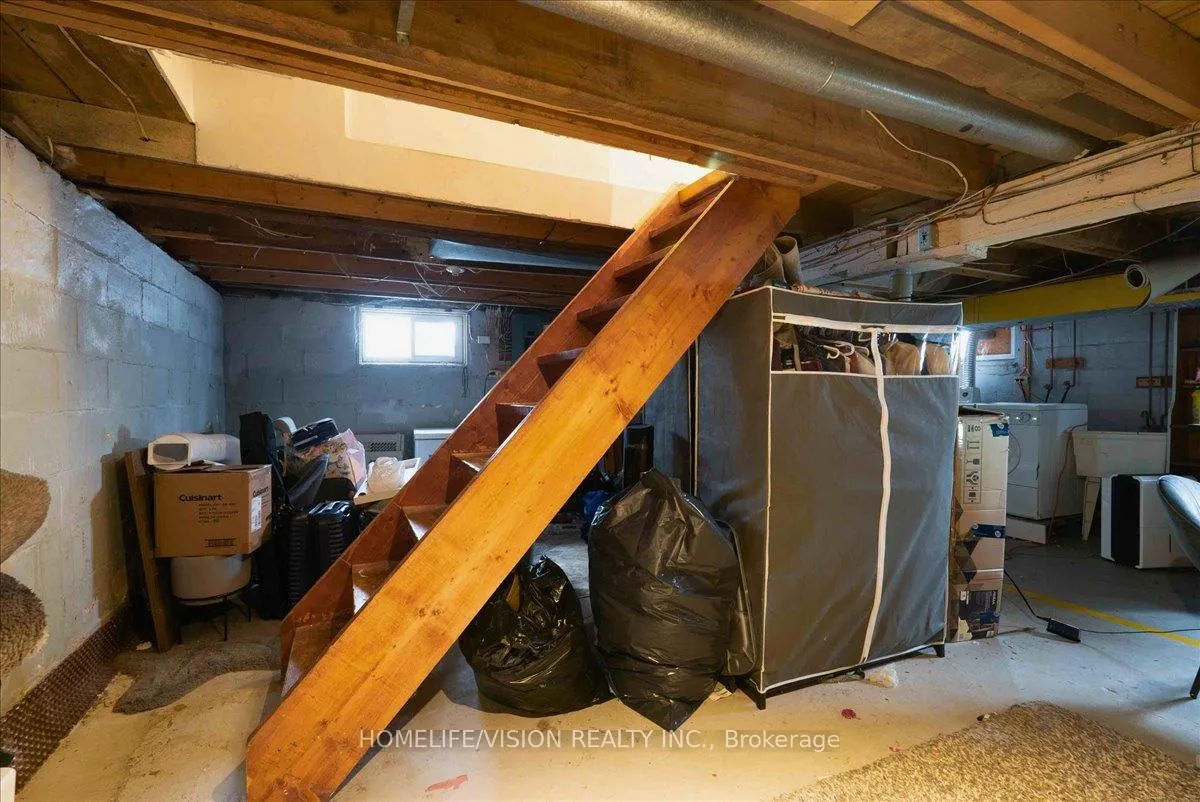 Photo 23 of 314 Russell Street, Midland — HOMEH