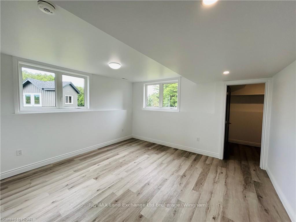 Photo 32 of 6450 Given Road, Minto — HOMEH