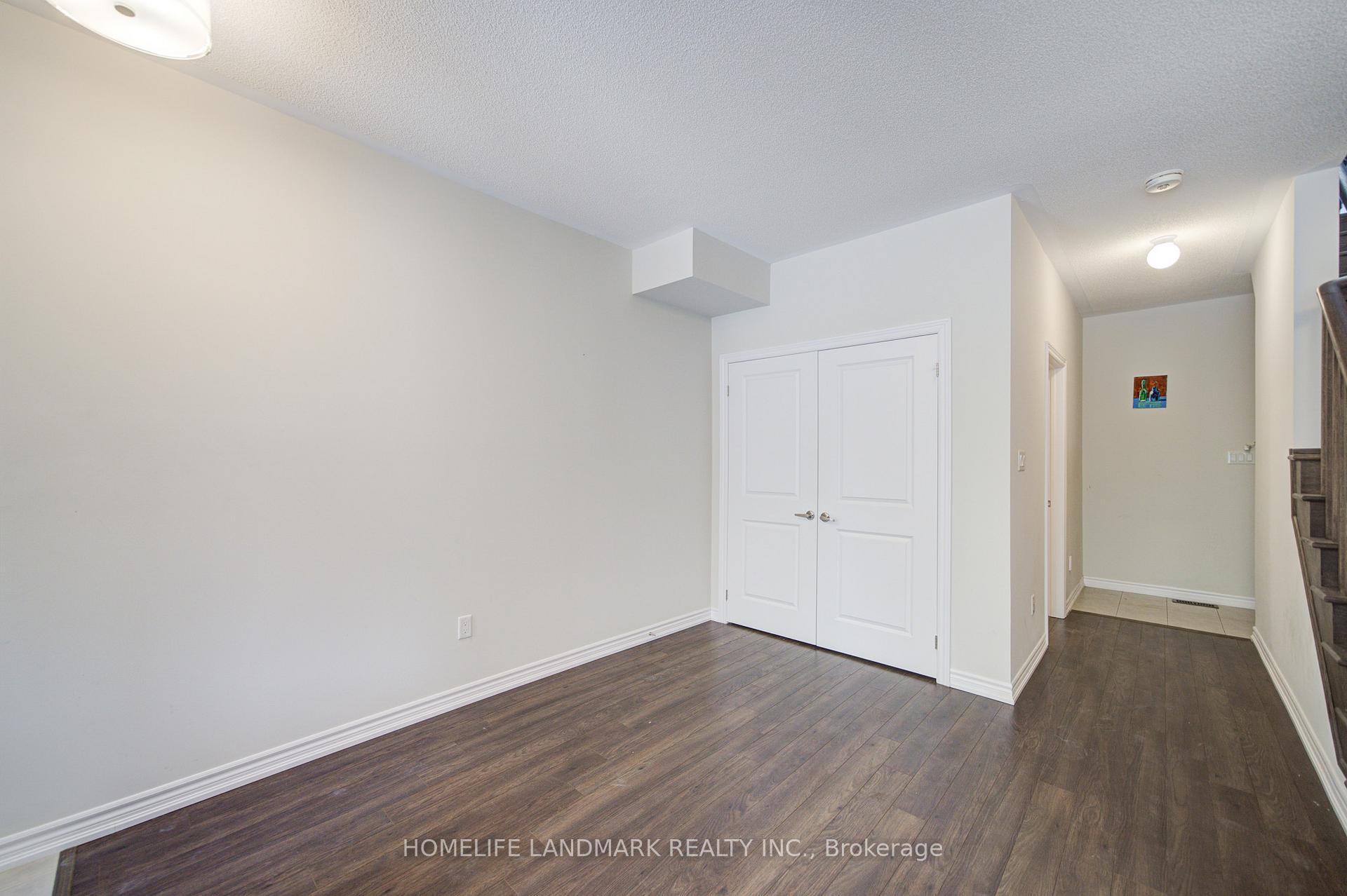 Photo 10 of 40 Robert Joffre Leet Avenue, Markham, Cornell — HOMEH