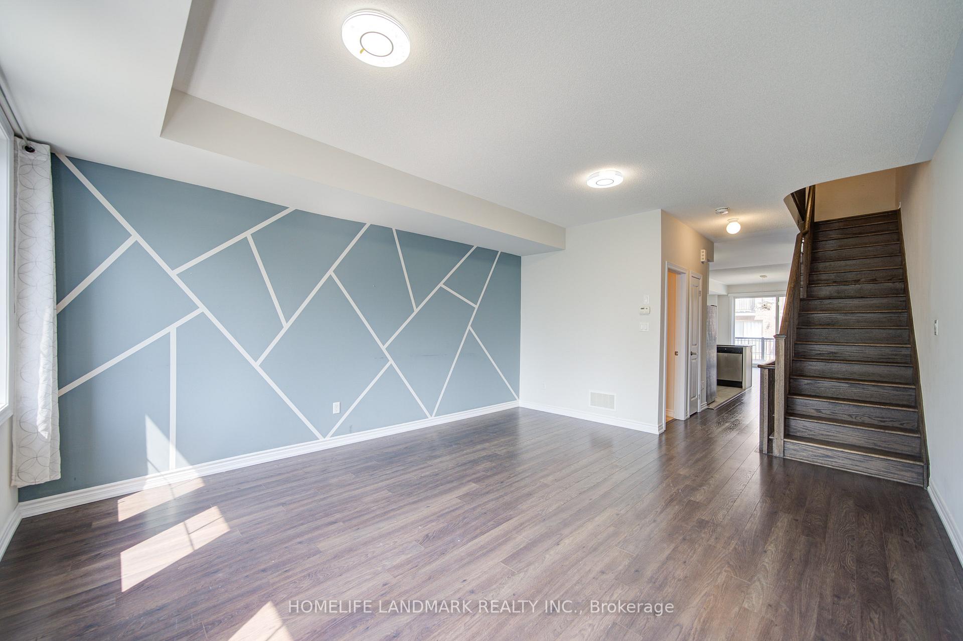 Photo 25 of 40 Robert Joffre Leet Avenue, Markham, Cornell — HOMEH