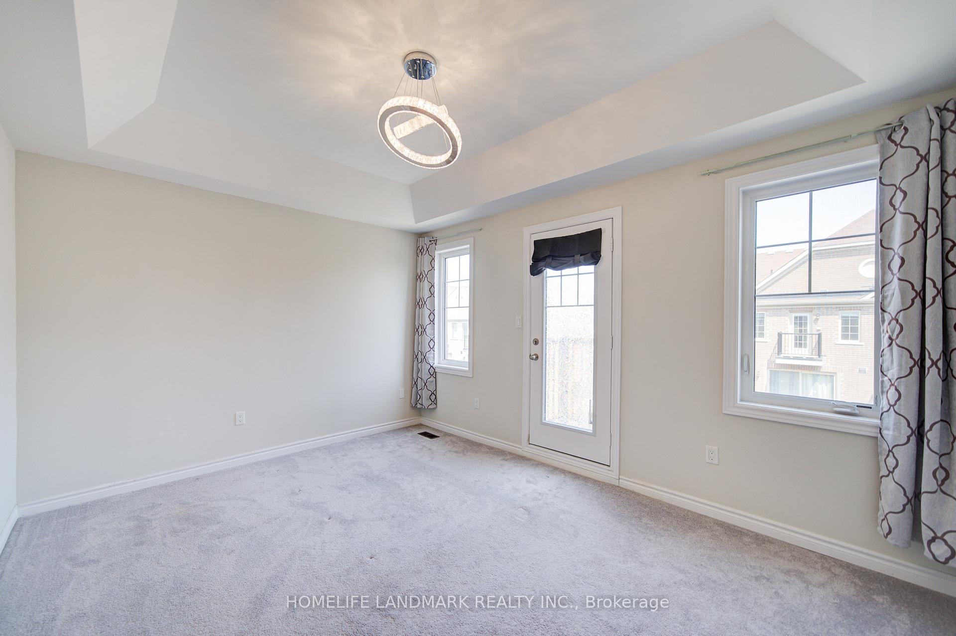 Photo 30 of 40 Robert Joffre Leet Avenue, Markham, Cornell — HOMEH