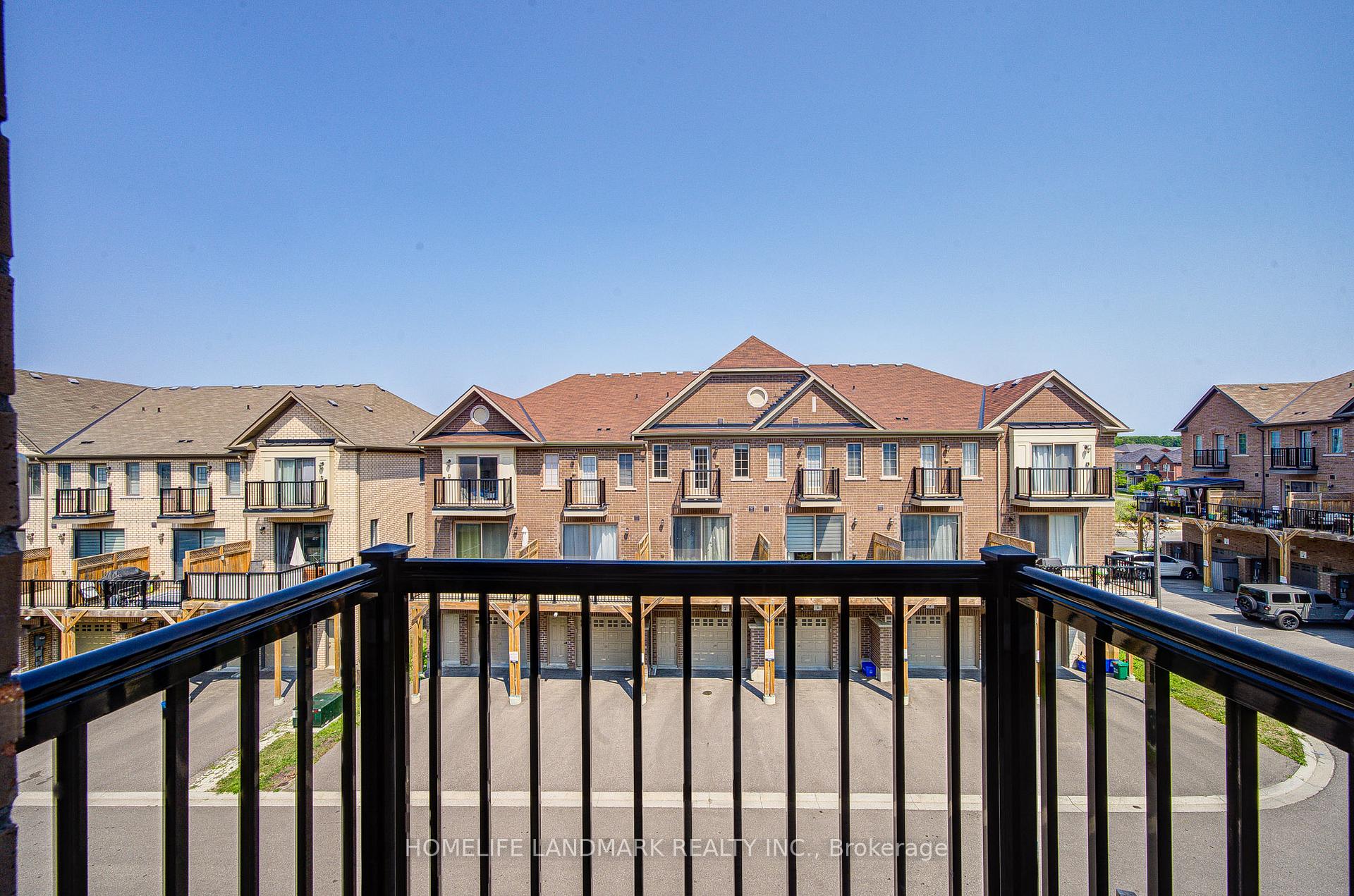 Photo 47 of 40 Robert Joffre Leet Avenue, Markham, Cornell — HOMEH
