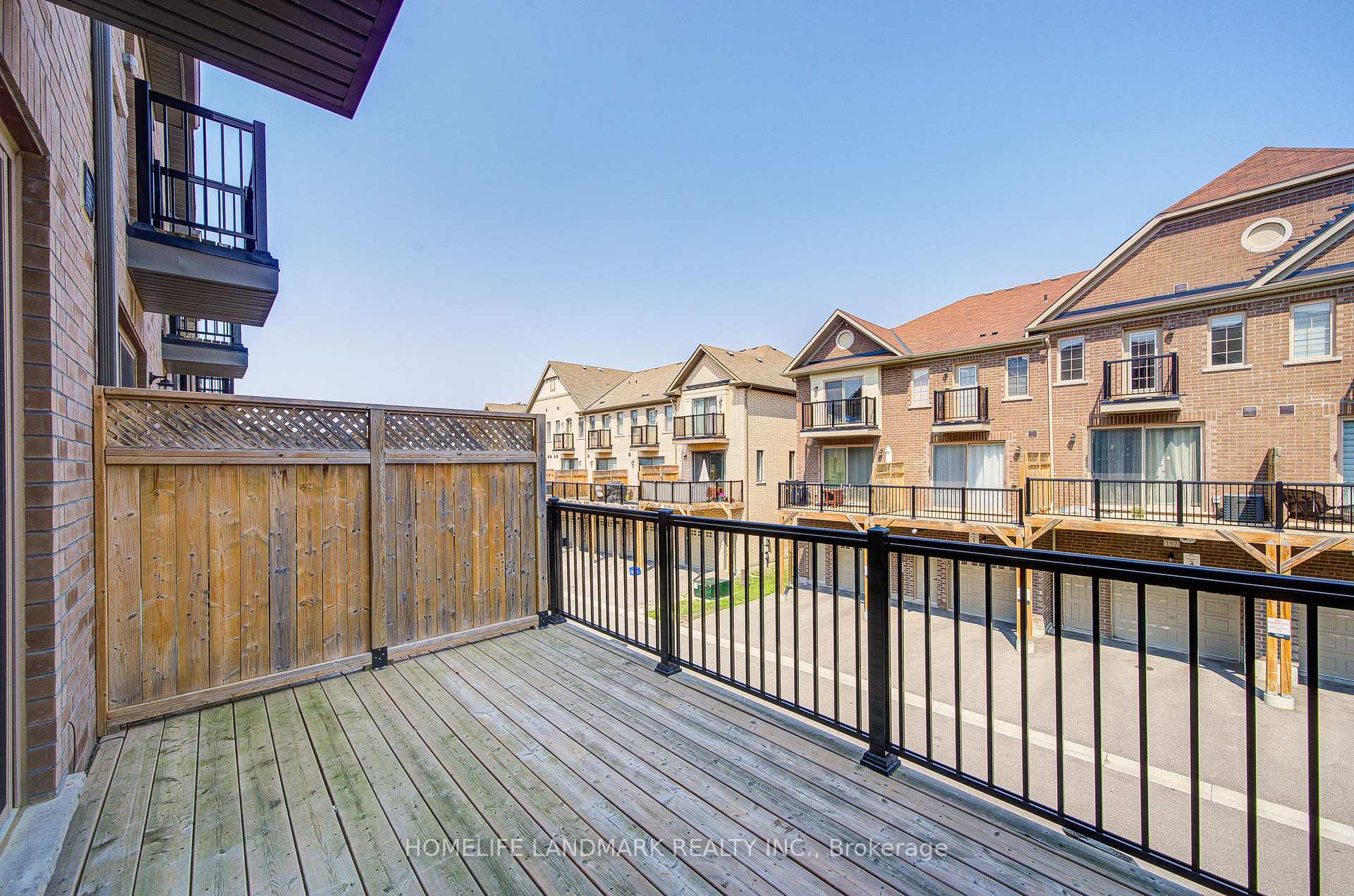Photo 48 of 40 Robert Joffre Leet Avenue, Markham, Cornell — HOMEH