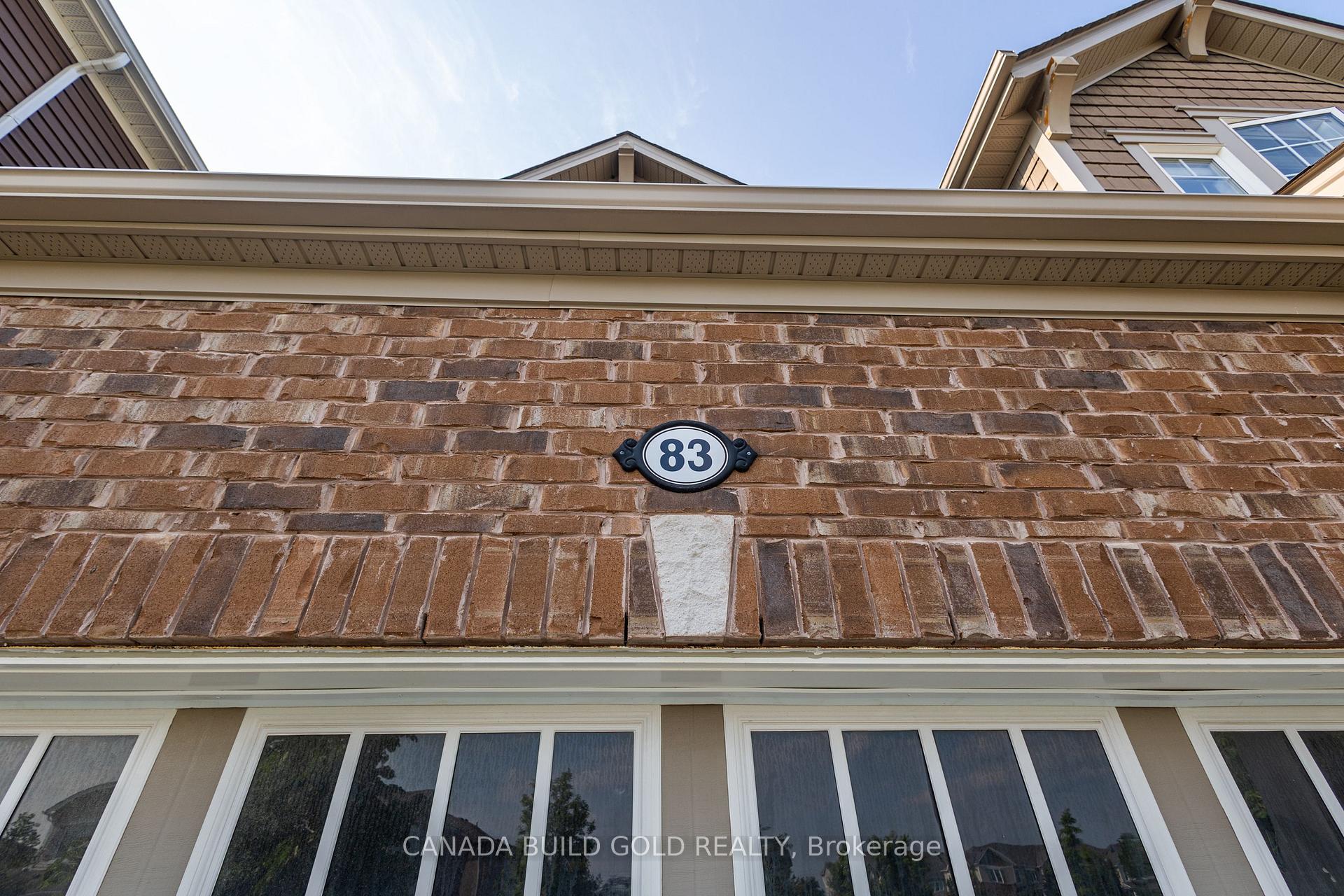 Photo 11 of 83 West Oak Trail, Kitchener — HOMEH