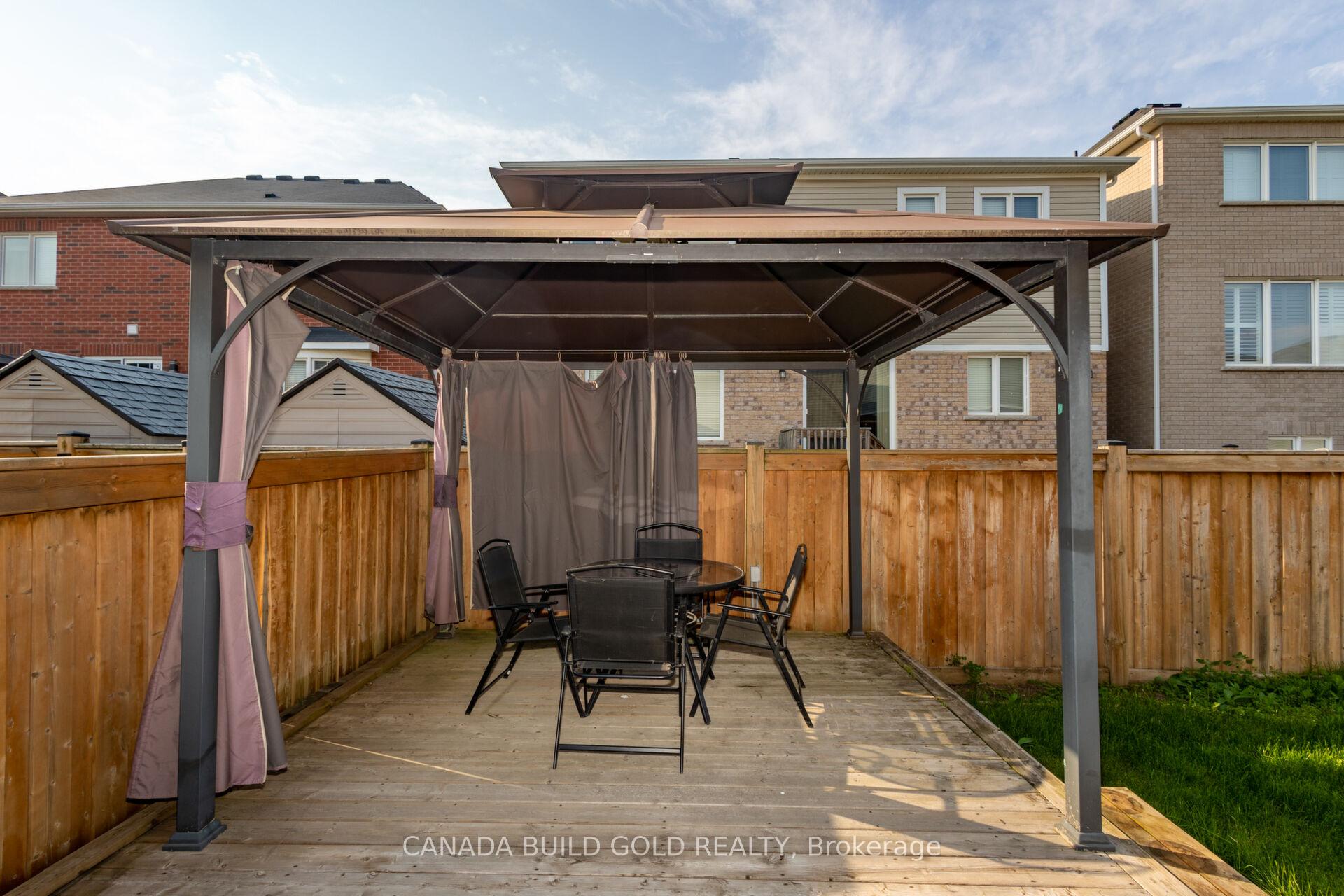 Photo 47 of 83 West Oak Trail, Kitchener — HOMEH