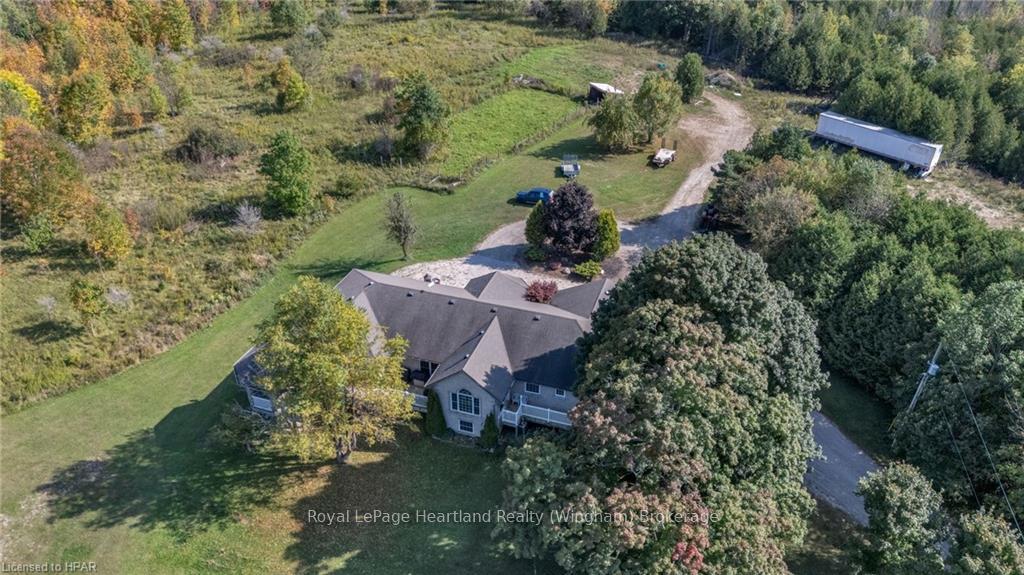 Photo 2 of 9762 Holtom Lane, Minto — HOMEH