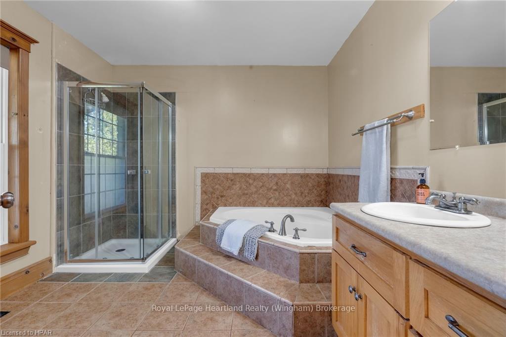 Photo 33 of 9762 Holtom Lane, Minto — HOMEH
