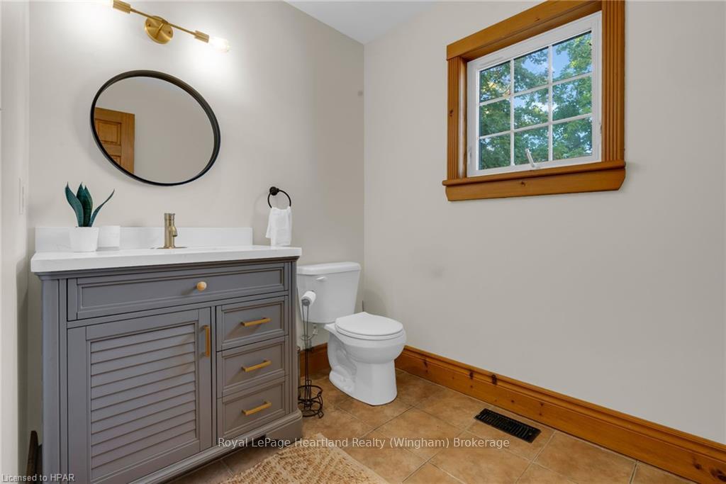 Photo 36 of 9762 Holtom Lane, Minto — HOMEH