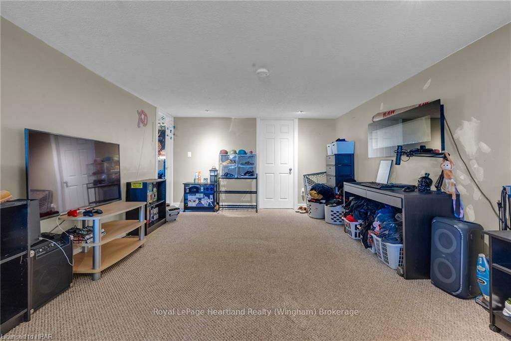 Photo 43 of 9762 Holtom Lane, Minto — HOMEH