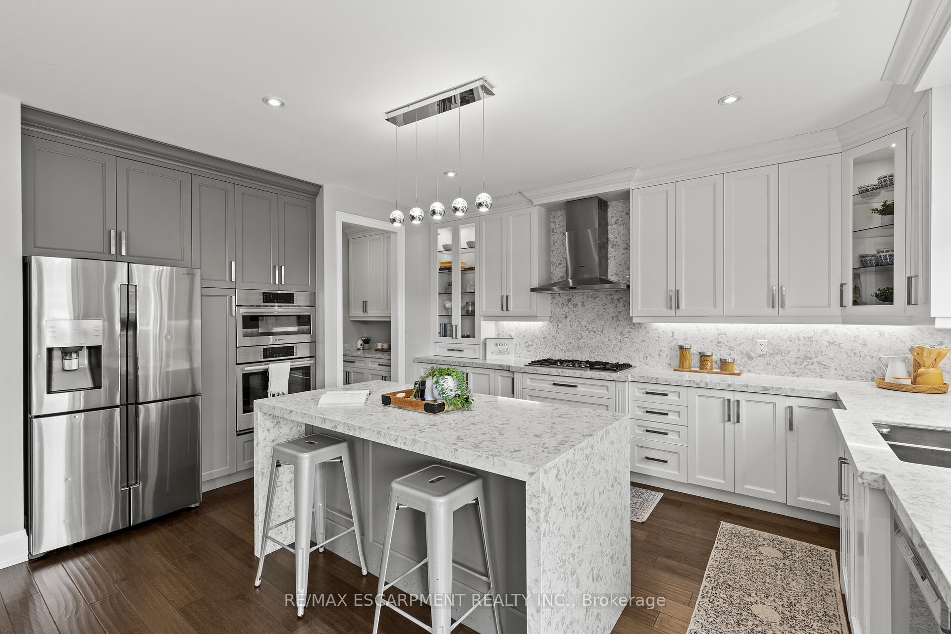 Photo 11 of 44 Leckie Avenue, Hamilton, Stoney Creek Mountain — HOMEH
