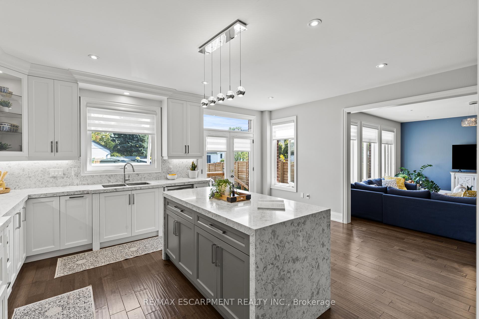 Photo 13 of 44 Leckie Avenue, Hamilton, Stoney Creek Mountain — HOMEH