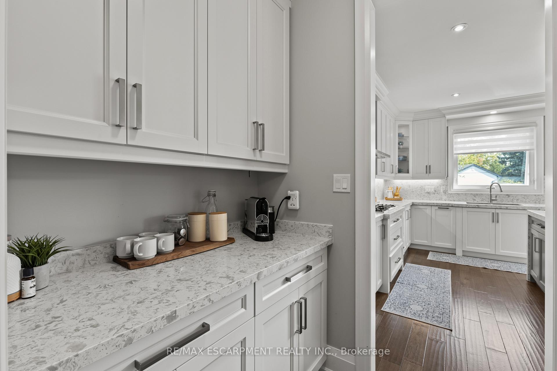 Photo 14 of 44 Leckie Avenue, Hamilton, Stoney Creek Mountain — HOMEH