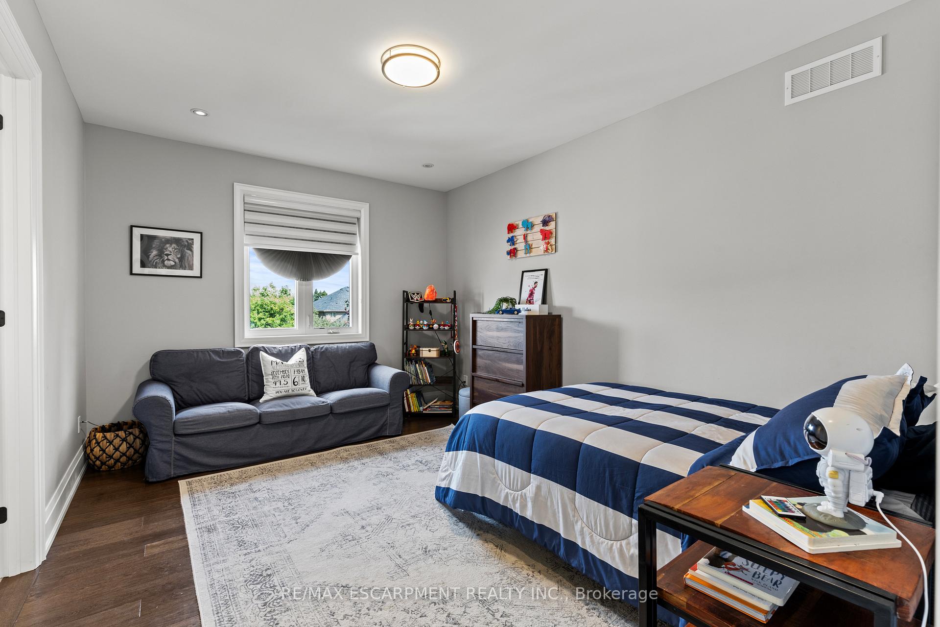 Photo 26 of 44 Leckie Avenue, Hamilton, Stoney Creek Mountain — HOMEH