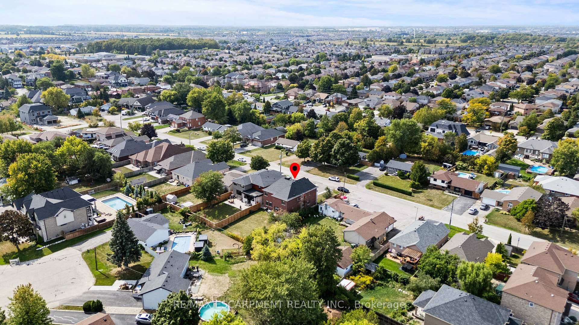 Photo 33 of 44 Leckie Avenue, Hamilton, Stoney Creek Mountain — HOMEH