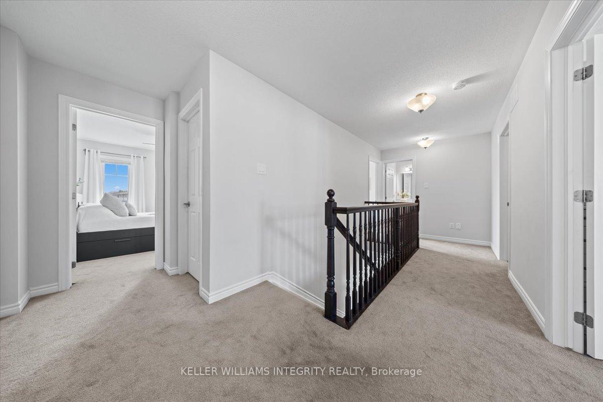 Photo 17 of 278 Haliburton Heights, Ottawa, Kanata - Emerald Meadows/Trailwest — HOMEH