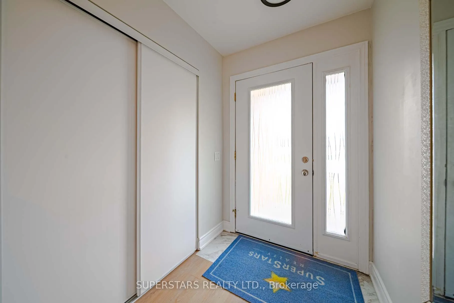 Photo 3 of 474 Fernhill Boulevard, Oshawa, McLaughlin — HOMEH