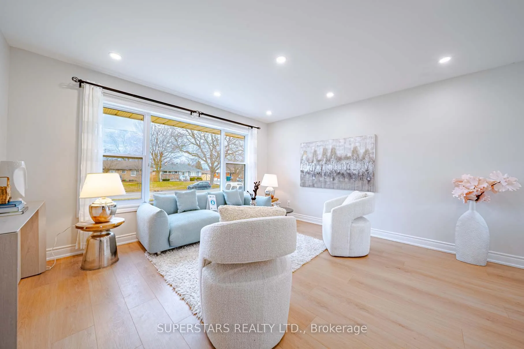 Photo 6 of 474 Fernhill Boulevard, Oshawa, McLaughlin — HOMEH