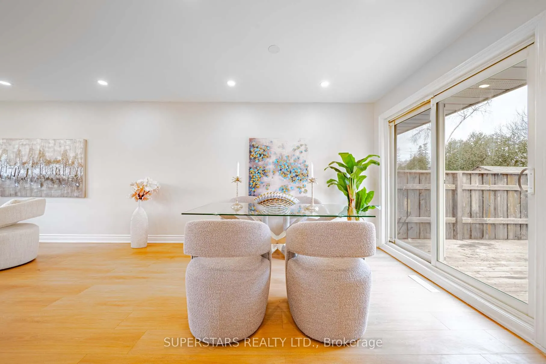 Photo 9 of 474 Fernhill Boulevard, Oshawa, McLaughlin — HOMEH