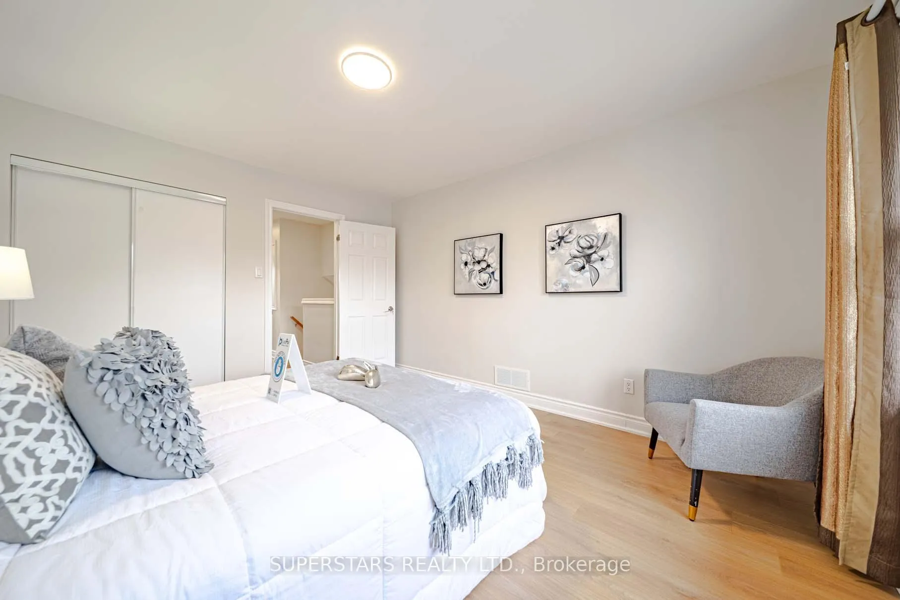 Photo 15 of 474 Fernhill Boulevard, Oshawa, McLaughlin — HOMEH