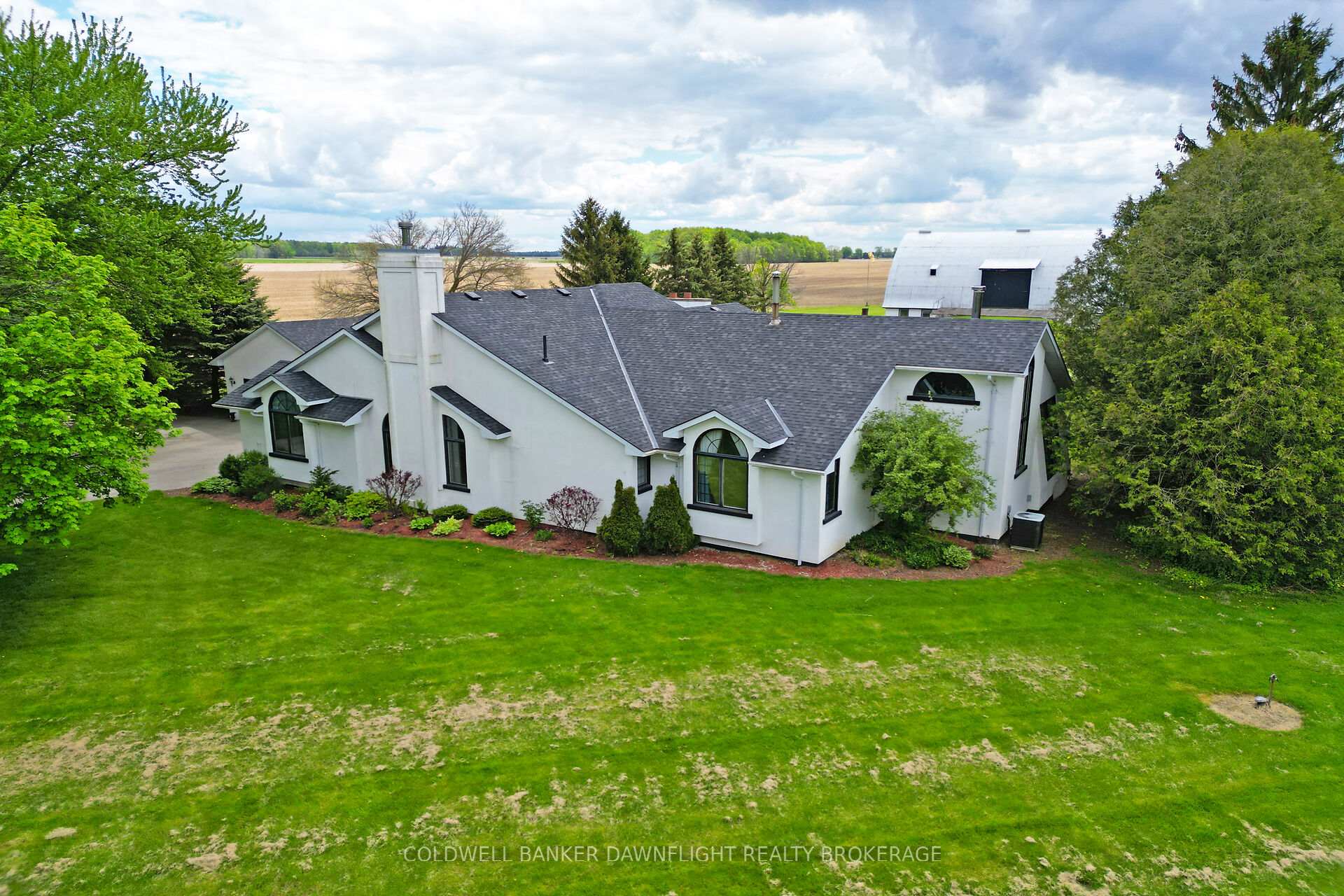 Photo 4 of 15099 Sixteen Mile Road, Middlesex Centre, Rural Middlesex Centre — HOMEH