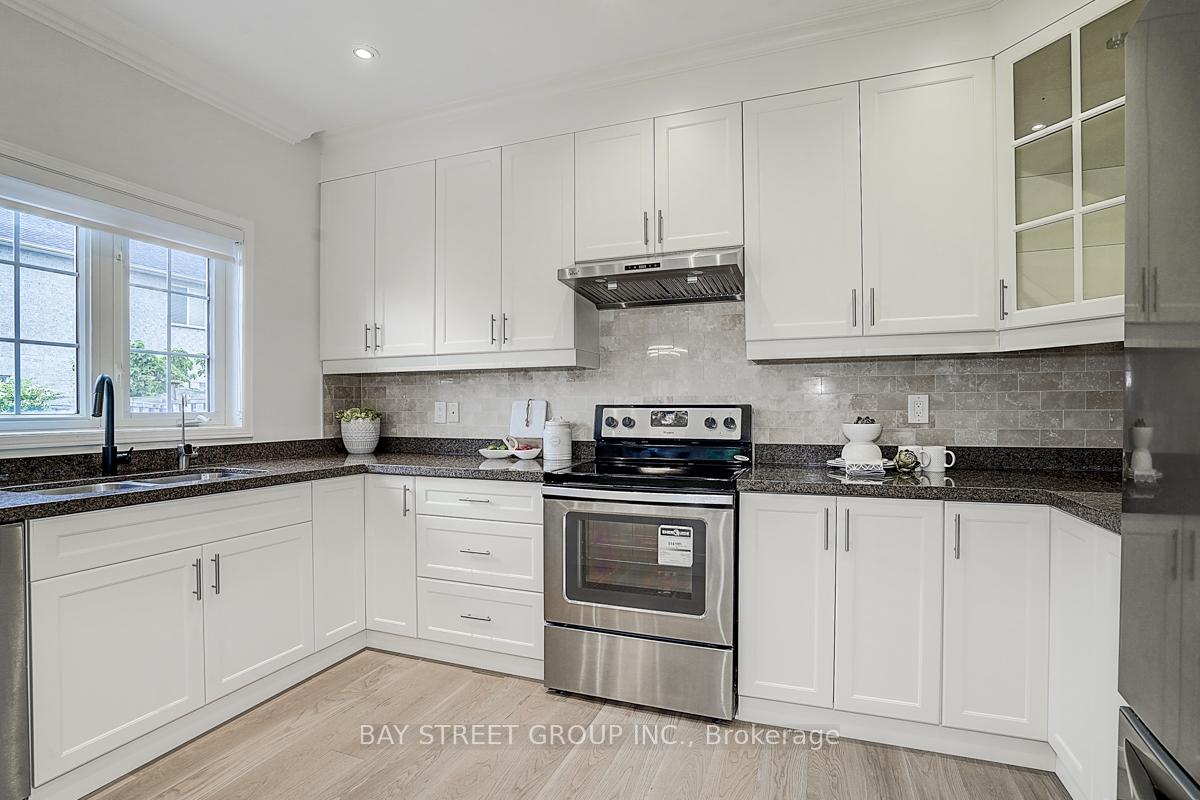 Photo 26 of 63 Brookhaven Crescent, Markham, Berczy — HOMEH