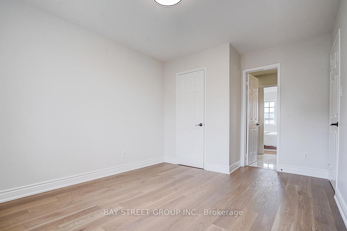 Photo 37 of 63 Brookhaven Crescent, Markham, Berczy — HOMEH