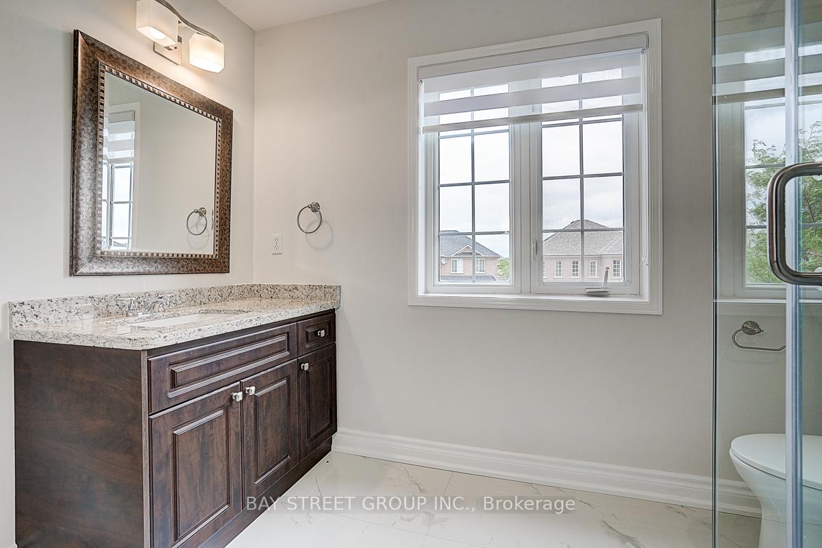 Photo 40 of 63 Brookhaven Crescent, Markham, Berczy — HOMEH