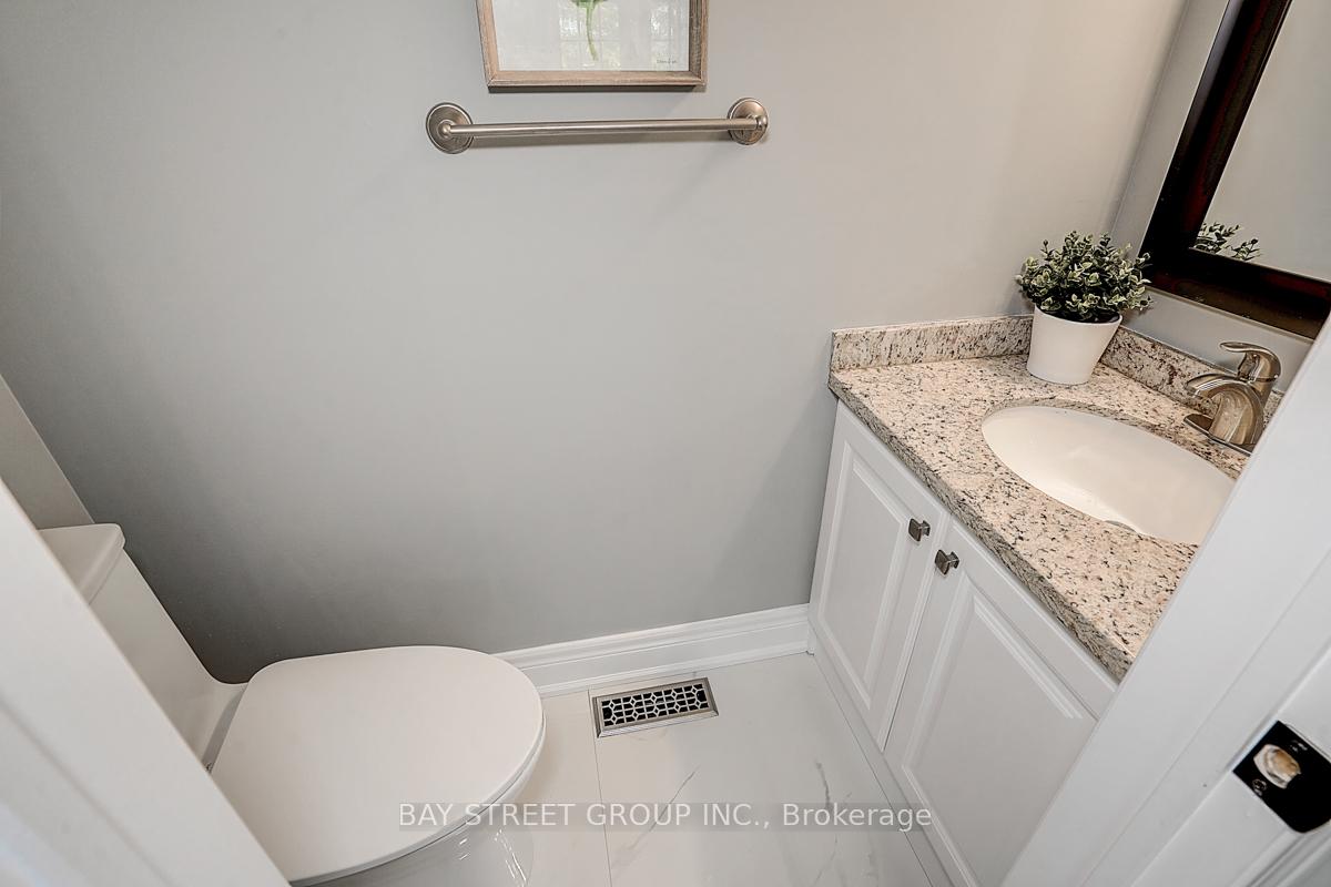 Photo 42 of 63 Brookhaven Crescent, Markham, Berczy — HOMEH