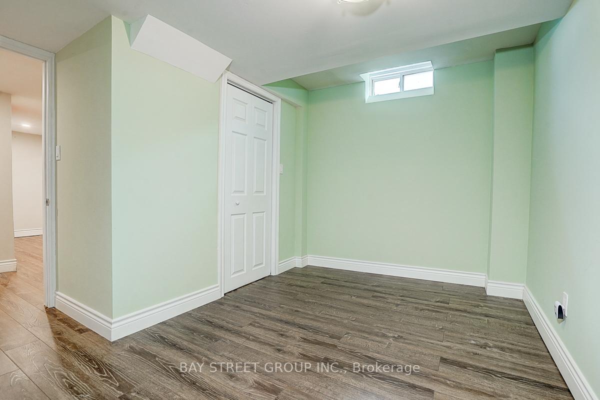 Photo 44 of 63 Brookhaven Crescent, Markham, Berczy — HOMEH