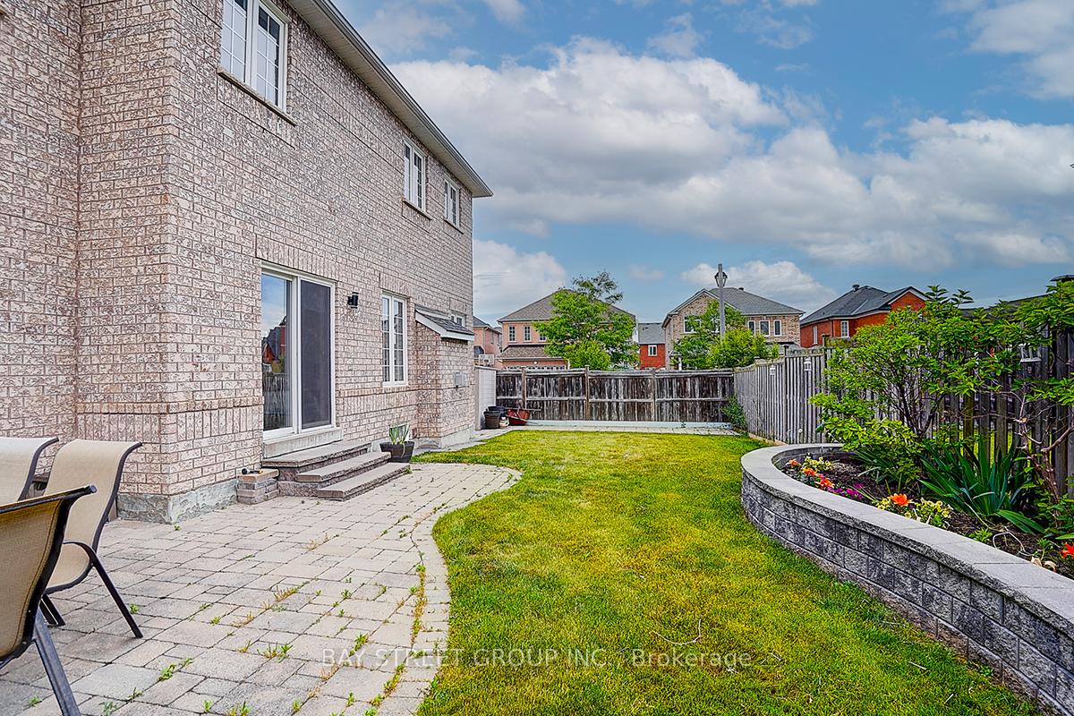 Photo 48 of 63 Brookhaven Crescent, Markham, Berczy — HOMEH