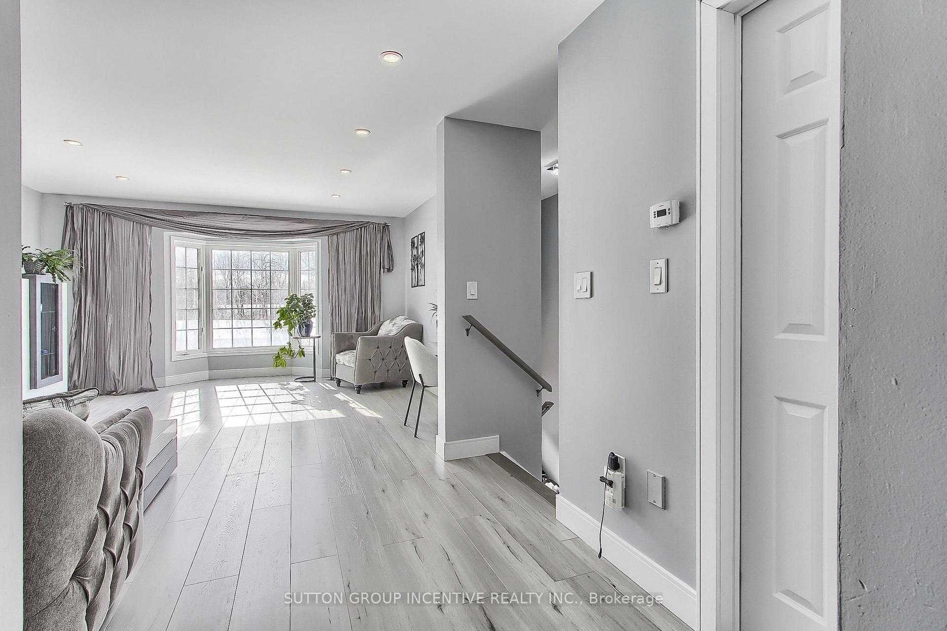 Photo 9 of 1380 Forest Street, Innisfil, Alcona — HOMEH