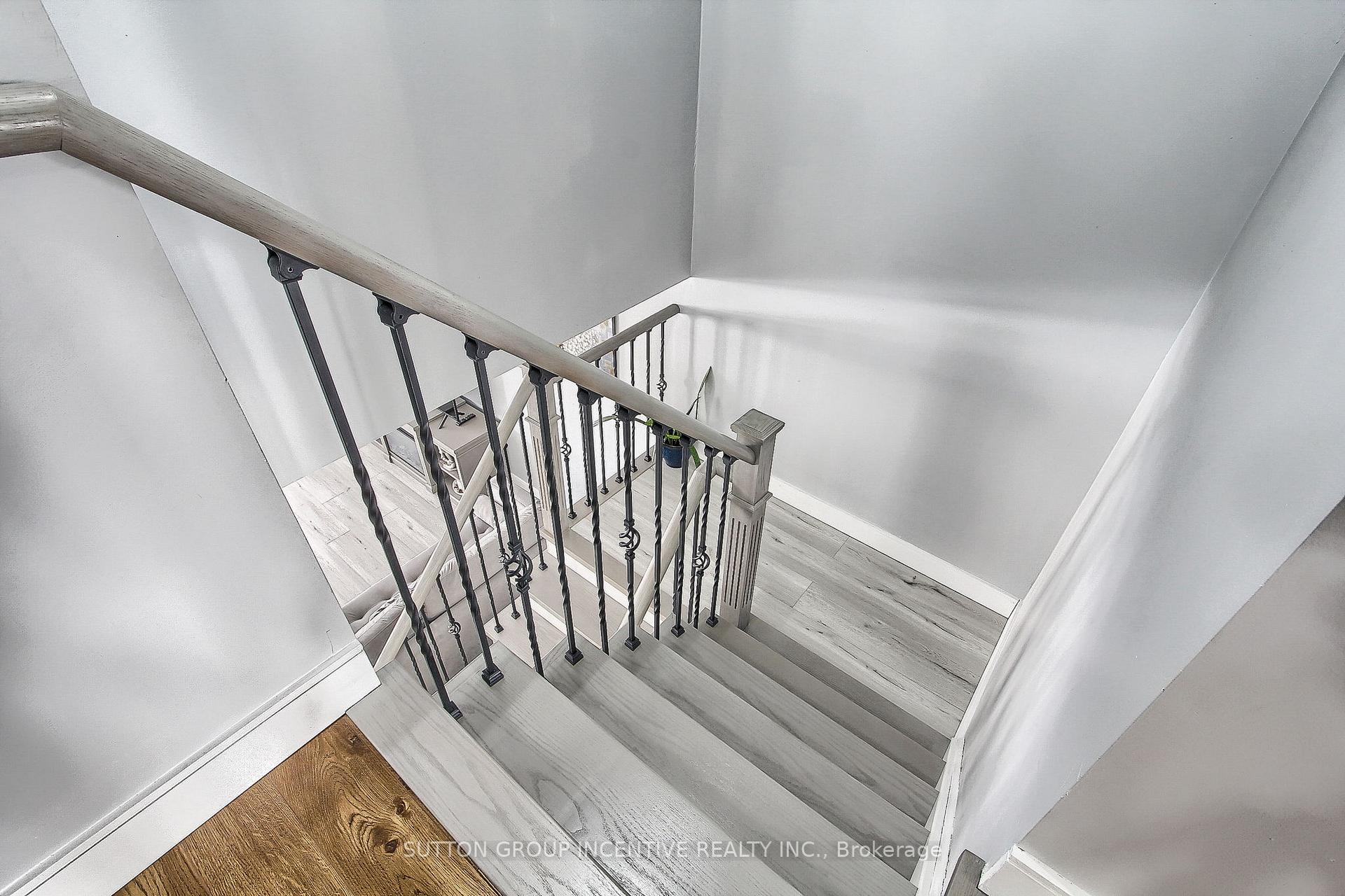 Photo 29 of 1380 Forest Street, Innisfil, Alcona — HOMEH
