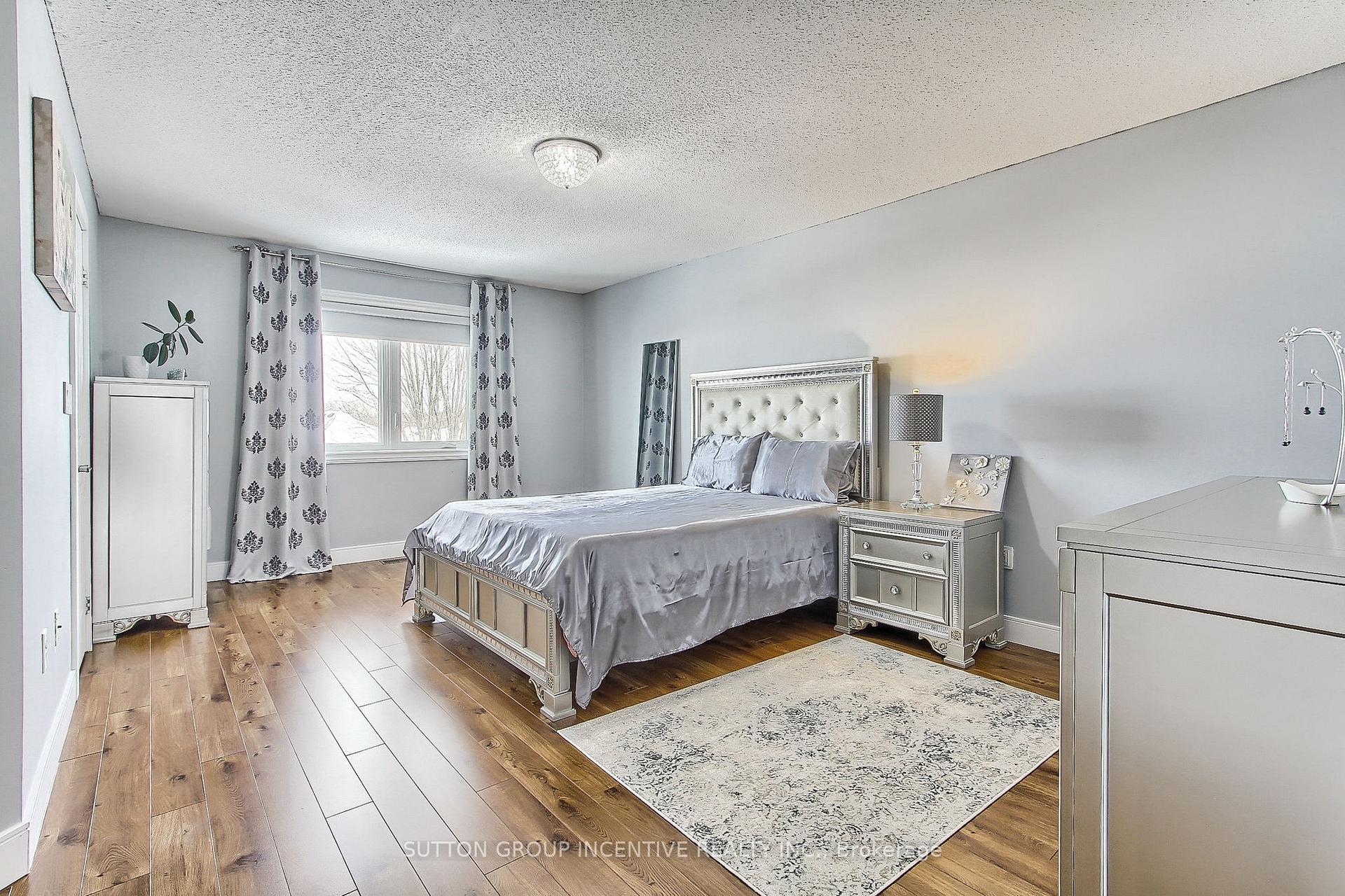 Photo 30 of 1380 Forest Street, Innisfil, Alcona — HOMEH