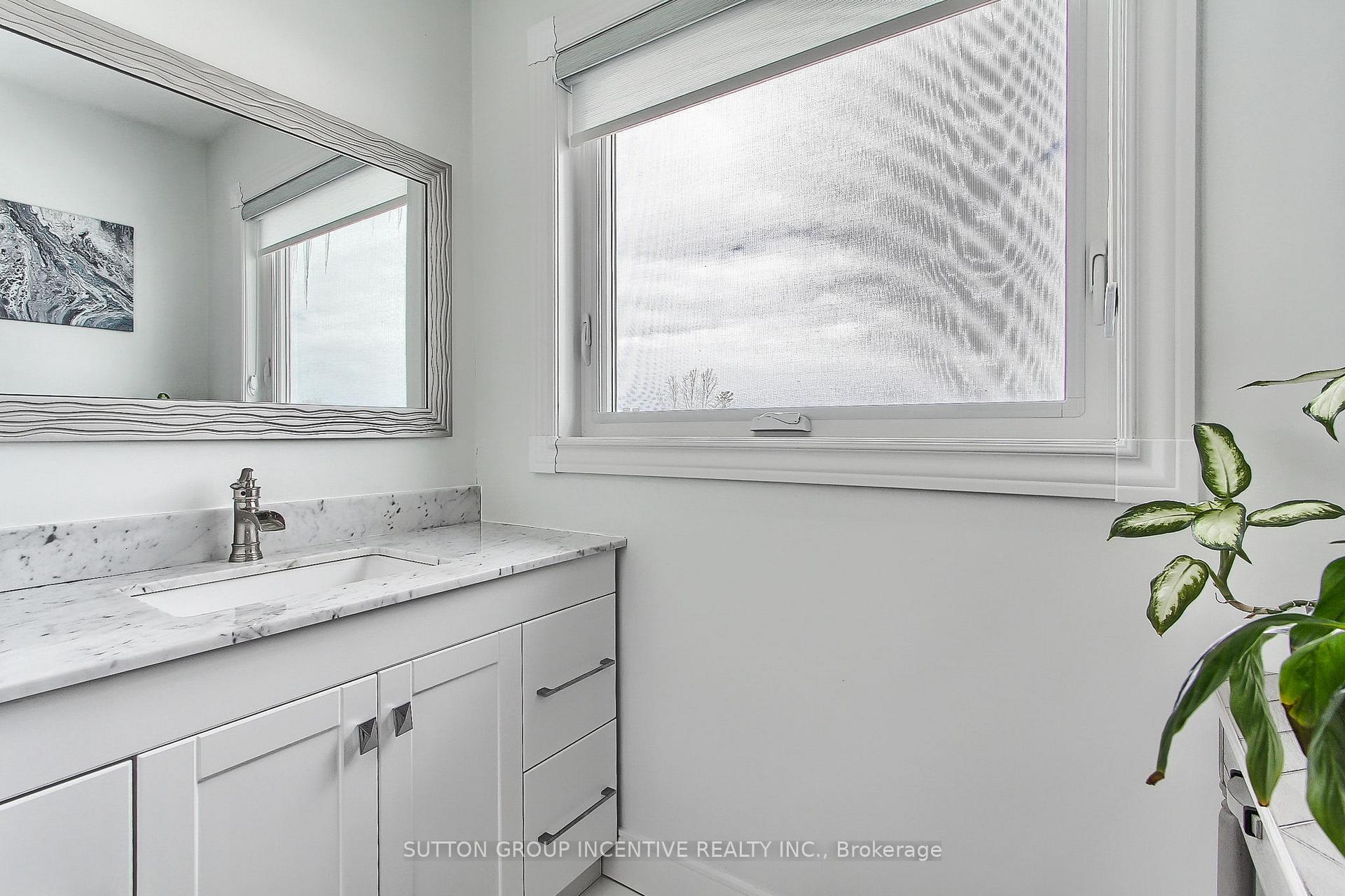 Photo 34 of 1380 Forest Street, Innisfil, Alcona — HOMEH