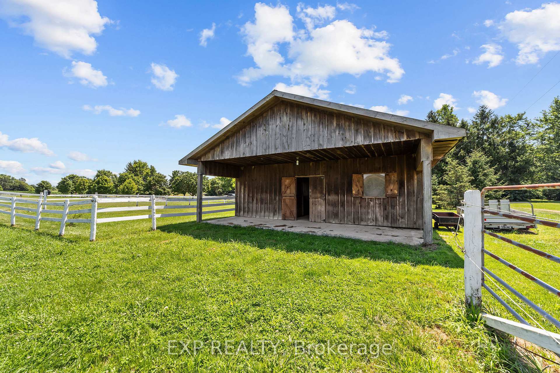 Photo 4 of 5855 Cook Road, Middlesex Centre, Rural Middlesex Centre — HOMEH