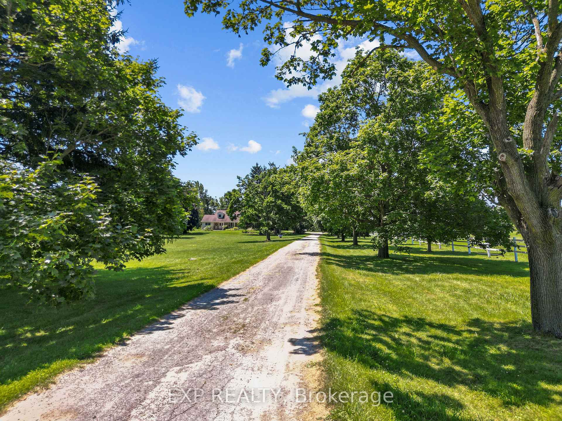 Photo 7 of 5855 Cook Road, Middlesex Centre, Rural Middlesex Centre — HOMEH