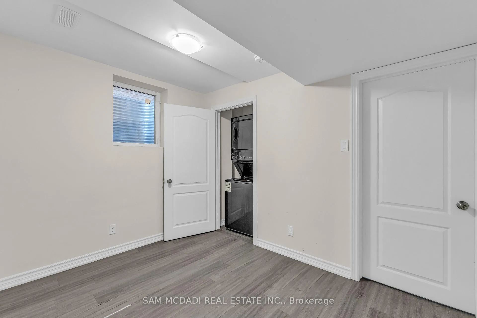 Photo 9 of Unit (LOWER), 266 Cedric Terrace, Milton, Harrison — HOMEH