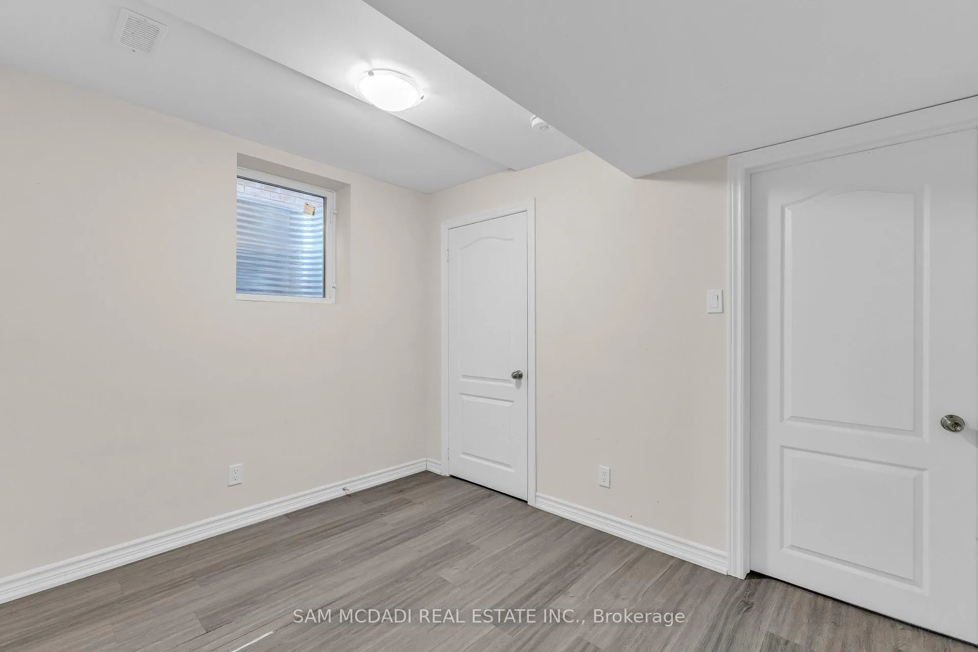 Photo 10 of Unit (LOWER), 266 Cedric Terrace, Milton, Harrison — HOMEH