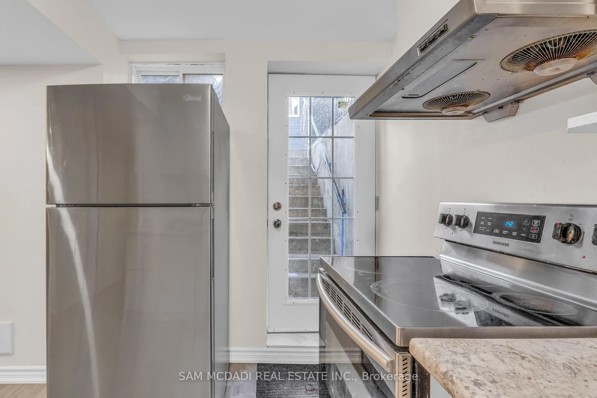 Photo 12 of Unit (LOWER), 266 Cedric Terrace, Milton, Harrison — HOMEH