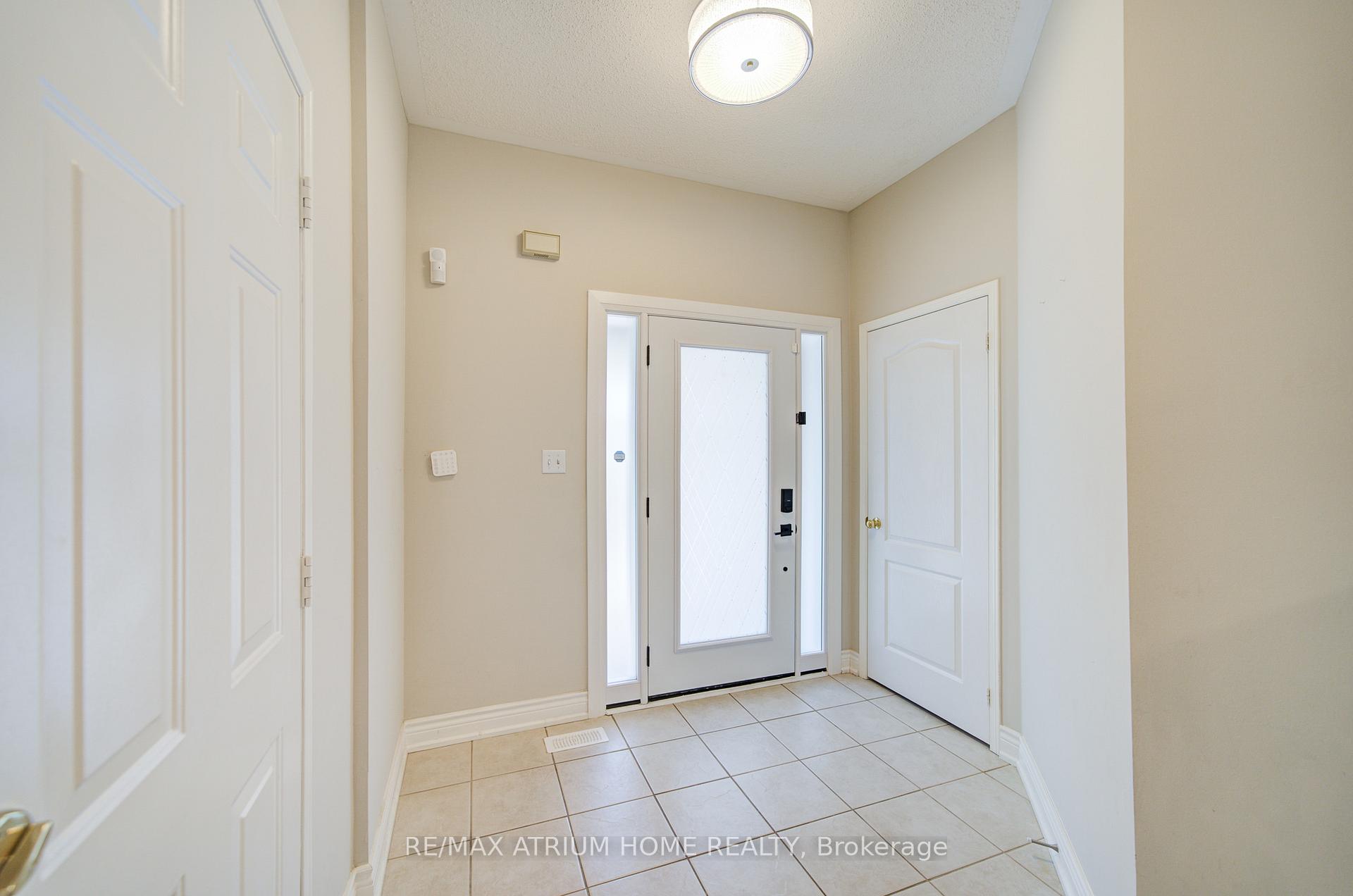 Photo 4 of 89 Edward Jeffreys Avenue S, Markham, Wismer — HOMEH