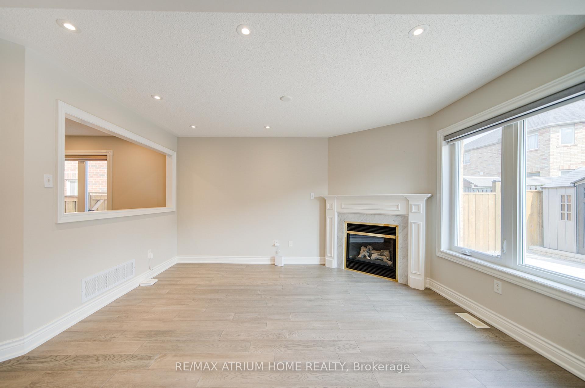 Photo 12 of 89 Edward Jeffreys Avenue S, Markham, Wismer — HOMEH