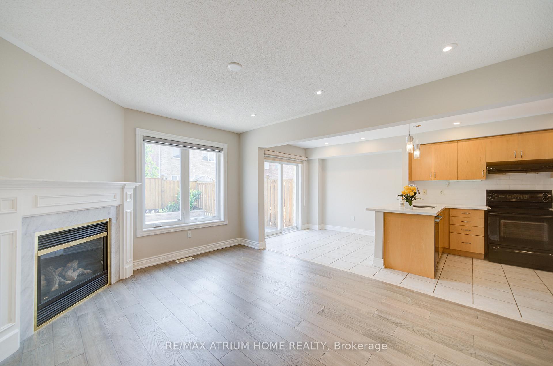 Photo 14 of 89 Edward Jeffreys Avenue S, Markham, Wismer — HOMEH