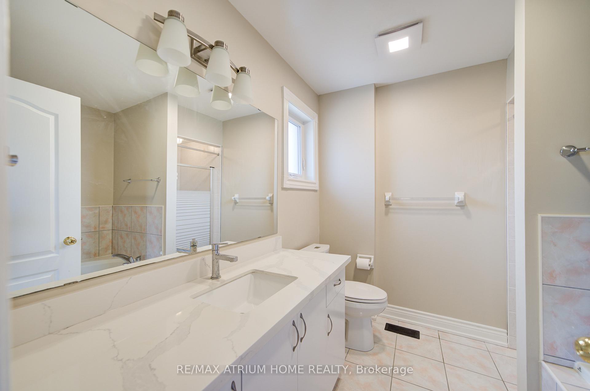 Photo 37 of 89 Edward Jeffreys Avenue S, Markham, Wismer — HOMEH