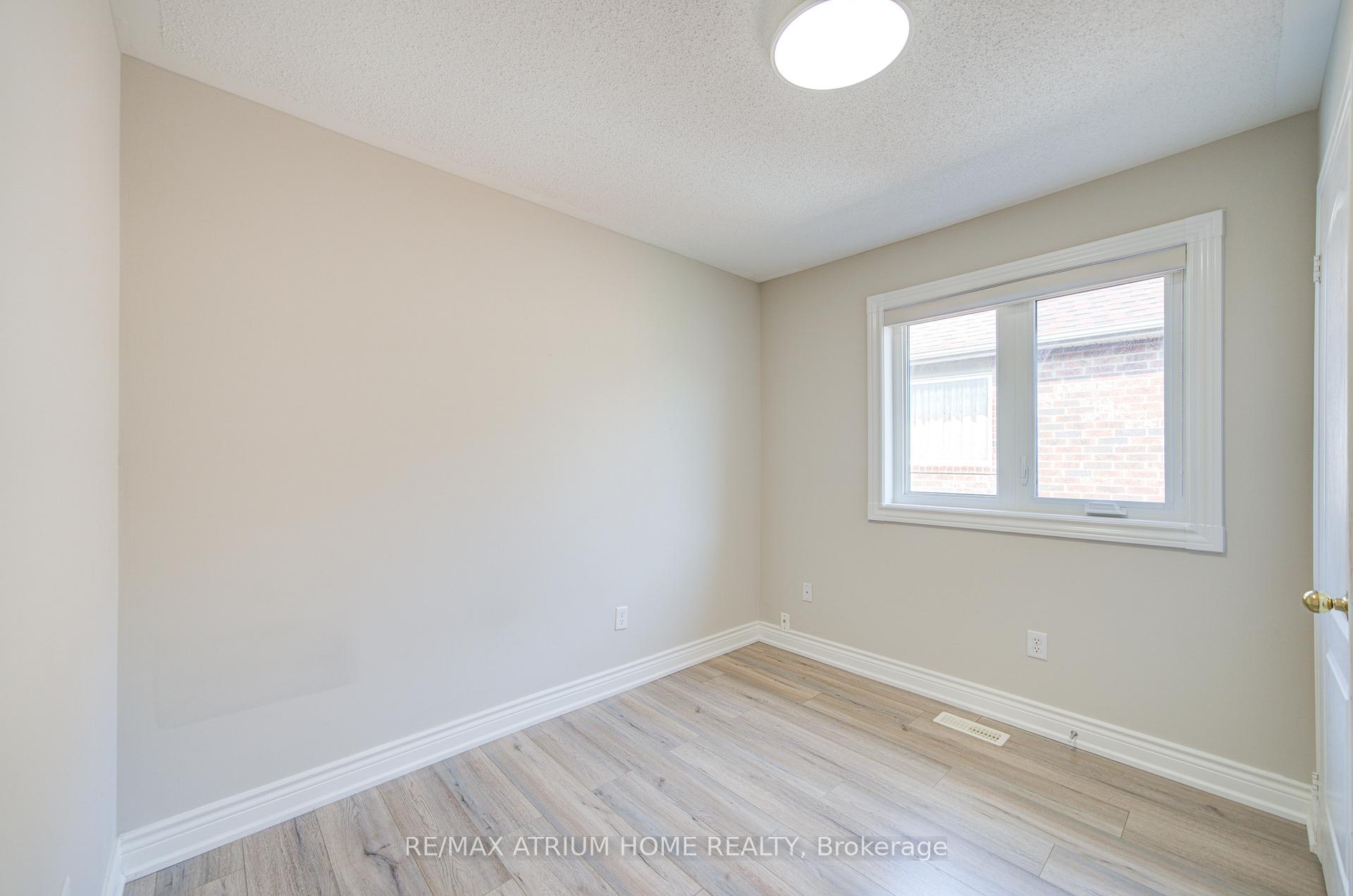 Photo 40 of 89 Edward Jeffreys Avenue S, Markham, Wismer — HOMEH