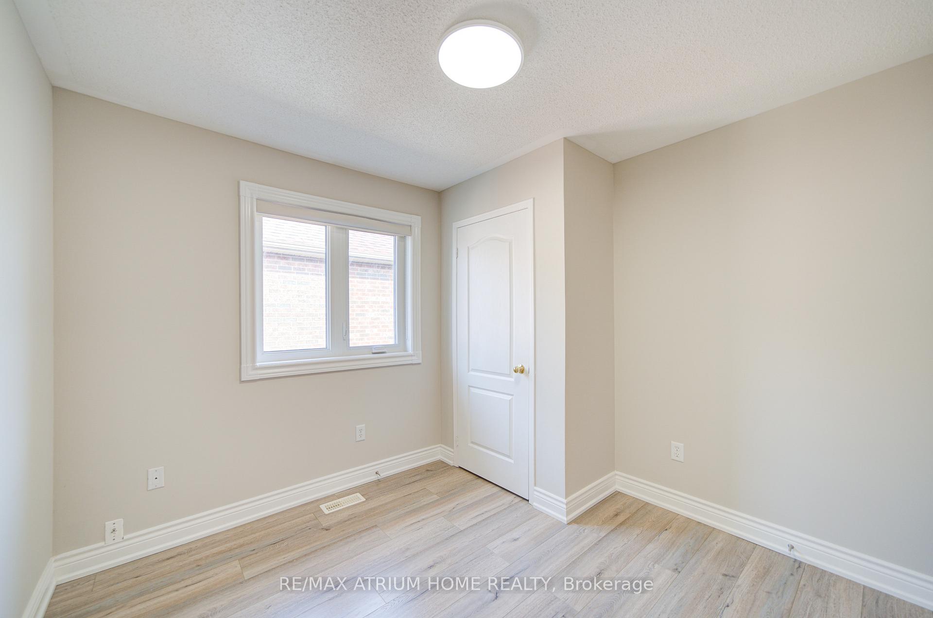 Photo 41 of 89 Edward Jeffreys Avenue S, Markham, Wismer — HOMEH