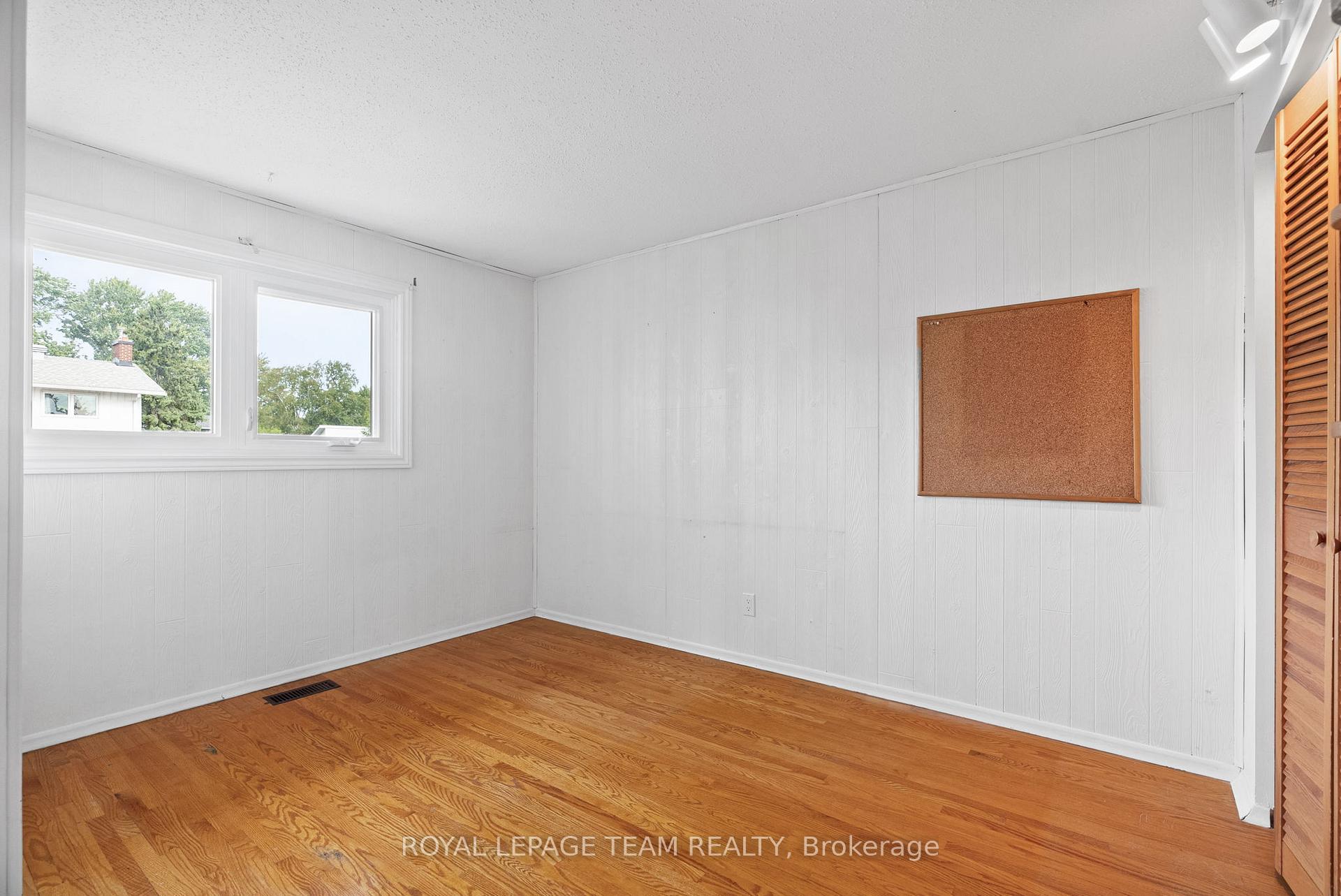 Photo 22 of 95 Coburn Avenue, Ottawa, Kanata - Glencairn/Hazeldean — HOMEH